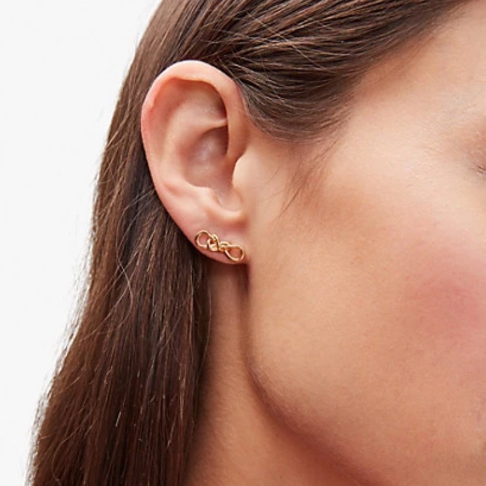 Kate Spade New York ‘With a Twist’ Stud Earrings in Gold